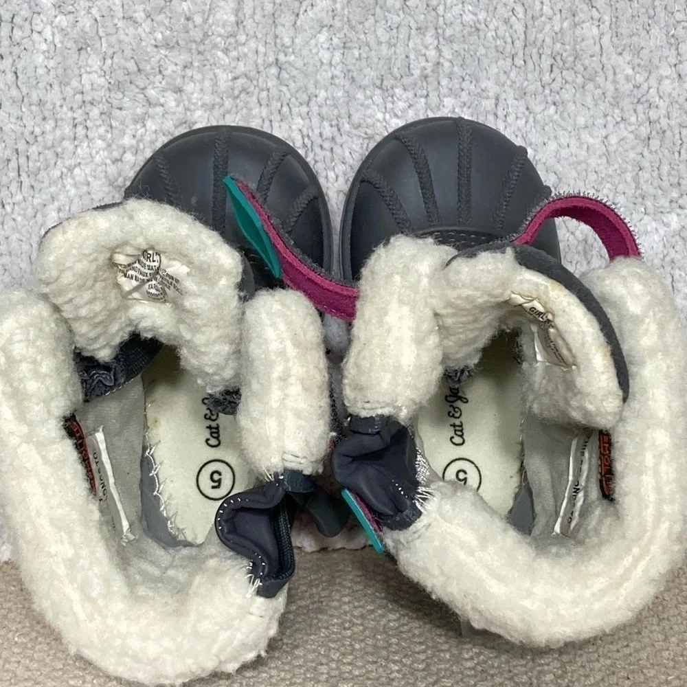 Cat & Jack Kids Black/Pink/Green Leather Journey Winter Snow Boots Size US 5